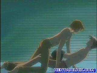 Anime pederast duke pasur e pacensuruar anale e pisët kapëse në kolltuk